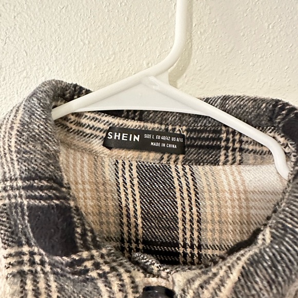 Button up shacket - Picture 2 of 2